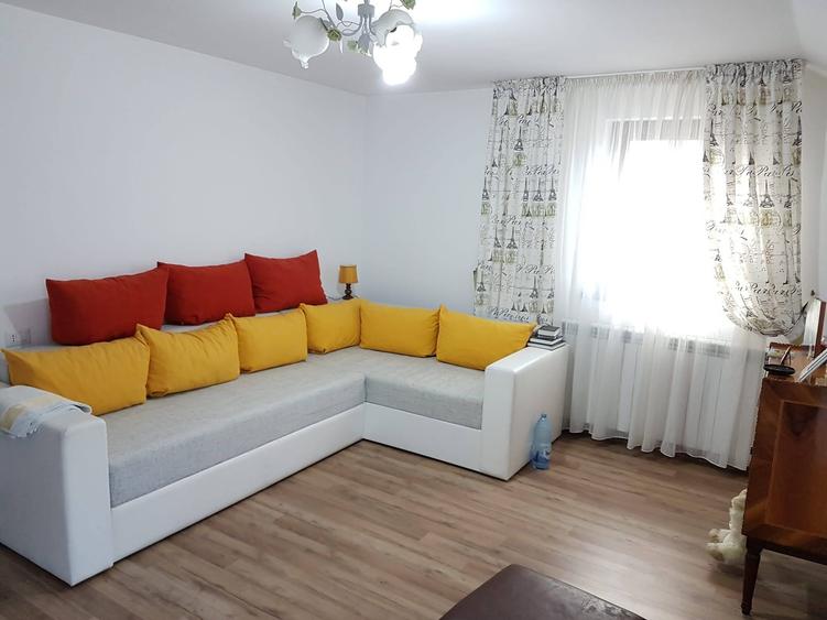 Vilă in suprafață de 240 mp. localitatea Bistrița jud.Neamt - 2