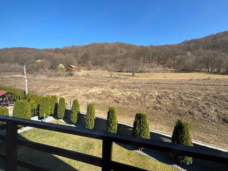 Casa 4 camere, intr-o zona superba in Sovata, Stana de Vale - 2