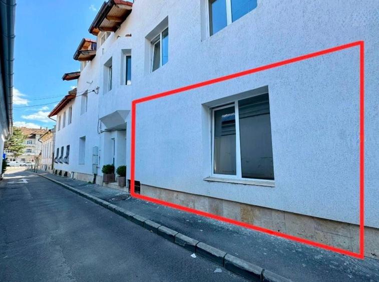 Apartament 2 camere,  curte proprie – Str. Toma Ionescu, vizavi de Școala nr.5 - 1