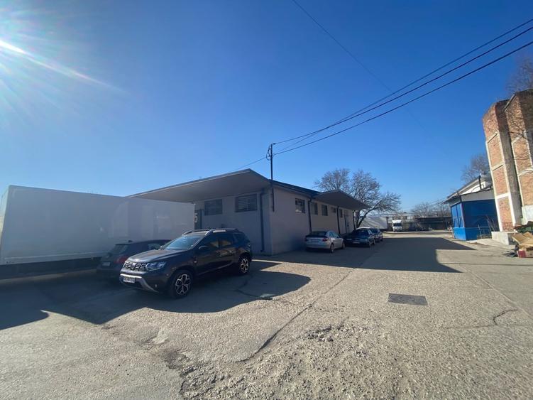 Hala 1600 mp si teren 4000 mp de vanzare,  BACAU, Str. Constantei(Alexei Tolstoi - 6