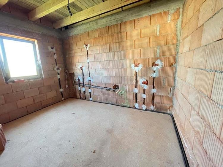 Duplex pe Orizontala in Giroc Sat, 72 mp utili + teren 175 mp - 3