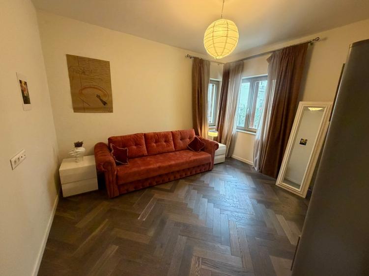 Apartament cu 3 camere decomandat, mobilat în Herăstrău