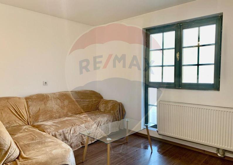Apartament in zona Centrala, et.1, curte privata. - 6