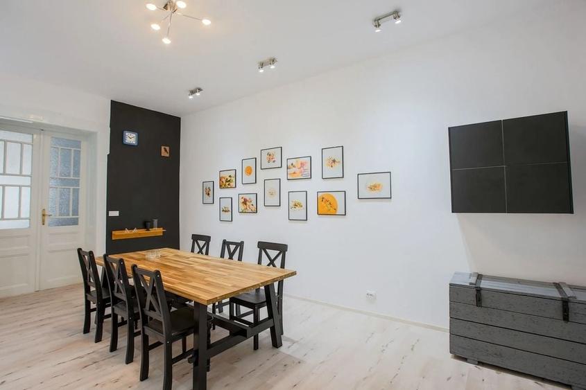 Chirie, apartament 2 dormitoare, central 550 E/lună (neg). Comision 0. - 13