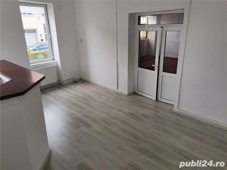 Vanzare Schimb casa in Reghin(spa?iu comercial) schimb cu apartament - 10