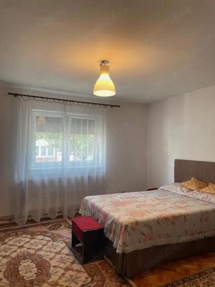 Vand casa , str.Teiului , utilata si mobilata ^ la cheie ^ - 3