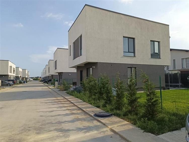 Vila individuala P+1E cu 4 camere complex rezidential Tunari - 3