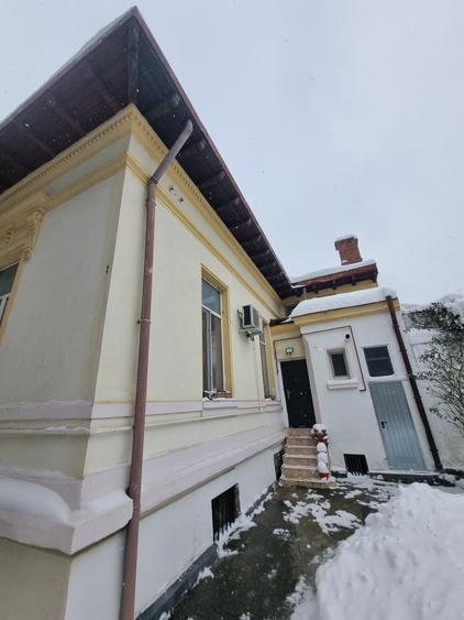 Apartament în vilă istorică - 4 Camere - Curte Generoasă - 18