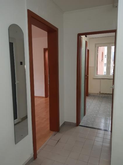 Proprietar, ofer apt 2 camere de inchiriat pe Calea Buc, Piata Astra - 2