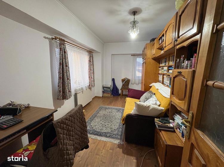 Apartament cu 3 camere ?i 2 balcoane in Beclean + garaj - 9