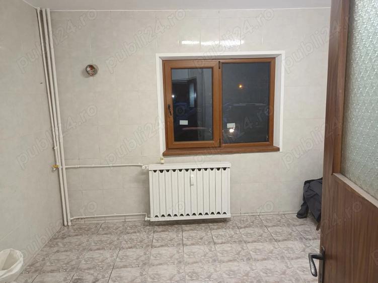 Proprietar, apartament 2 camere, 5 minute metrou Brancoveanu Eroii Rev - 4