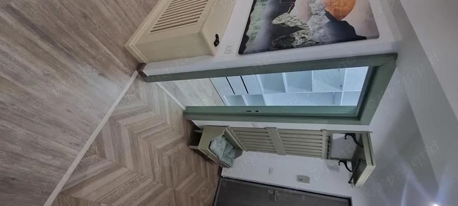 Inchiriez apartament cu 4 camere - 9