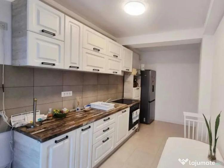 Apartament 2 camere, decomandat - zona Bartolomeu - 1