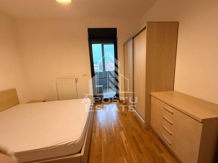 Apartament cu 3 camere,centrala propie,loc de parcare zona Dumbravita - 9