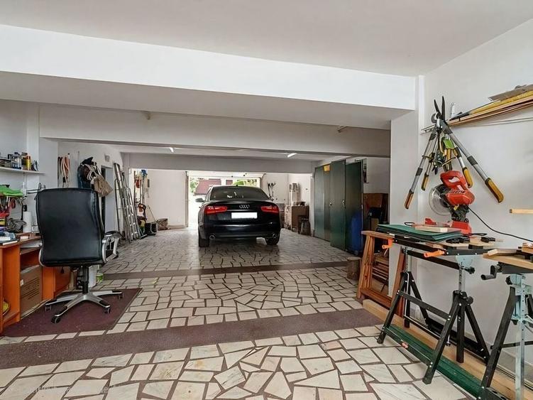 Vilă excepțională cu lift, piscina și teren de 1000 mp | VOLUNTARI - 19