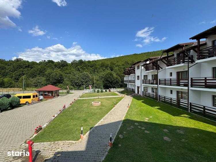 Spațiu comercial, de 6,000 mp, în Cârțișoara
