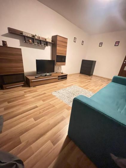 Nerva Traian, garsoniera, metrou Timpuri Noi 10 minute, renovata - 2