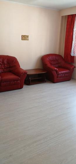 Apartament cu 2 camere semidecomandat în Nufărul