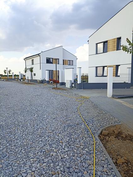 Parcela teren cu autorizatie de constructi si utilitati duplex Mosnita - 4