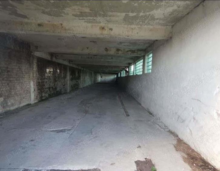 Vand teren cu hala construita pe el - 1