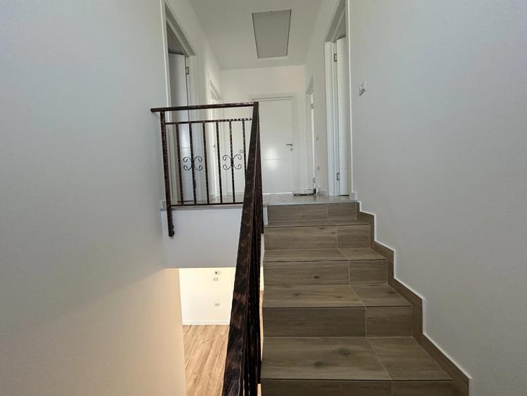 CASA CU 4 CAMERE + BECI SPATIOS , CAPAT CUG , TVA INCLUS IN PRET !!! - 9