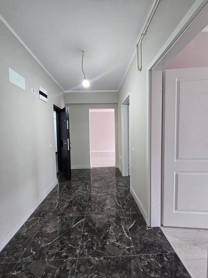 Apartament cu 2 camere decomandat în Dobroești