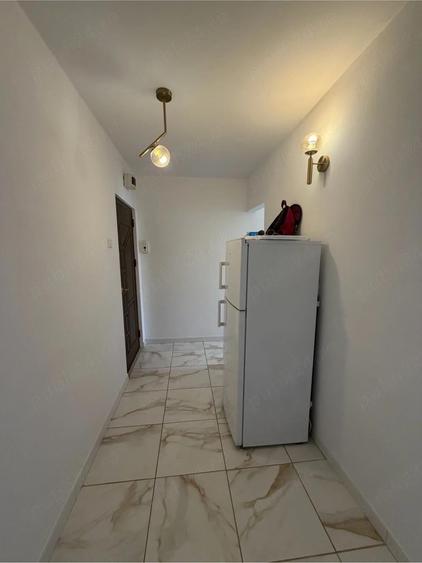 Inchiriez apratament cu 1 camera Complexul Studentesc - 3