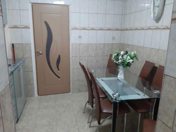 Apartament 2 camere decomandat, complet mobilat, zona Burdujeni etaj 1 - 7