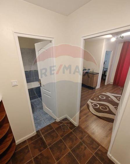 Apartament cu o camera de inchiriat Margeanului etaj 3 - 3