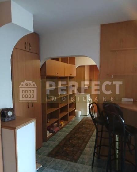 Zona PALTINIS, 58mp, 3 camere , AN 1986!! Pret 71000 euro!! - 4