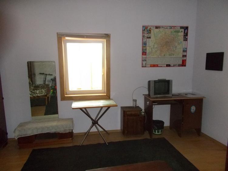 Casa Giarmata, 3 camere, anexe, 224mp, teren 836mp - 9