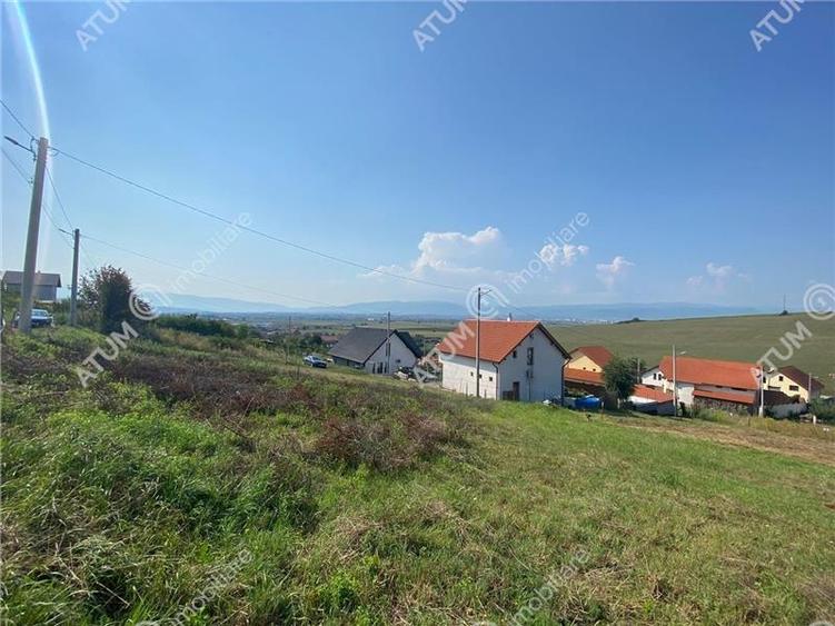 Teren intravilan cu acces utilitati in Sura Mare din Sibiu - 7