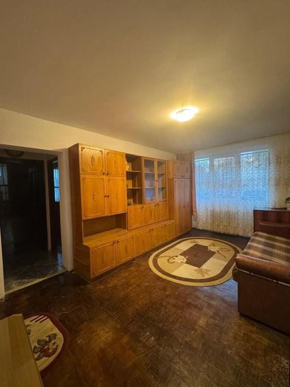 Apartament 2 camere zona Rogerius - 1