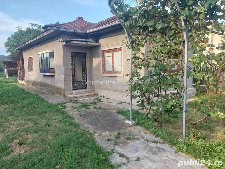 Casa de vanzare