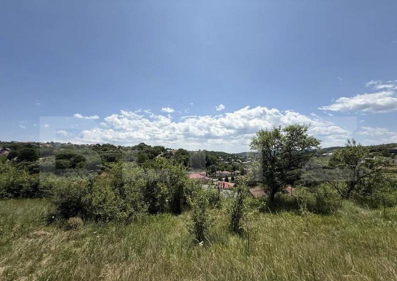 Teren de 1000 mp pentru duplexuri sau casa individuale in F - 2