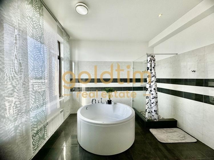 UNC/ PENTHOUSE/ TERASA 370 mp/SUPERB/ PRIVELISTE/INALTIME CAMERE3,5/2 PARCARI - 56