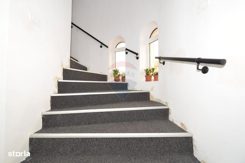 Spa?iu comercial 13 camere de vanzare in Drumul Taberei Bdul Timisoara - 4