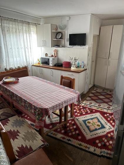 Vanzare casa Moroeni - 3