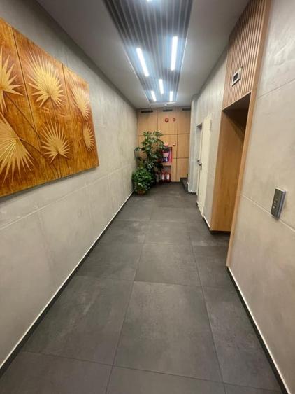 Iancului-Empire Tower | Spatiu Birouri 90 mp | Metrou 10 min - 8