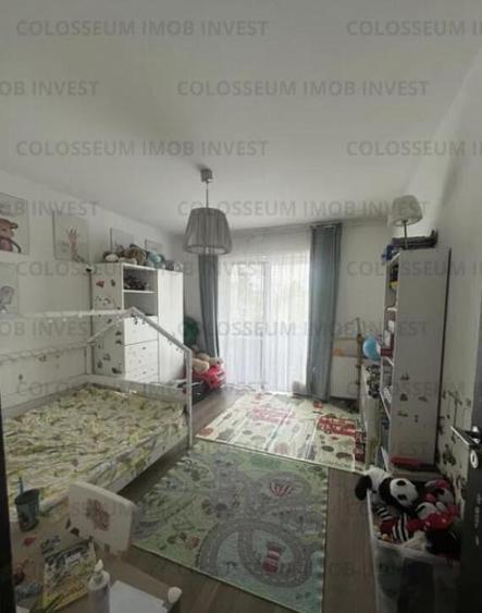 Apartament 4 camere, decomandat - zona Sanpetru - 1