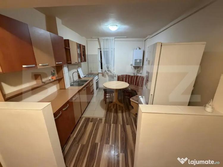 Apartament 4 camere, 74 mp, zona Cetate - 8