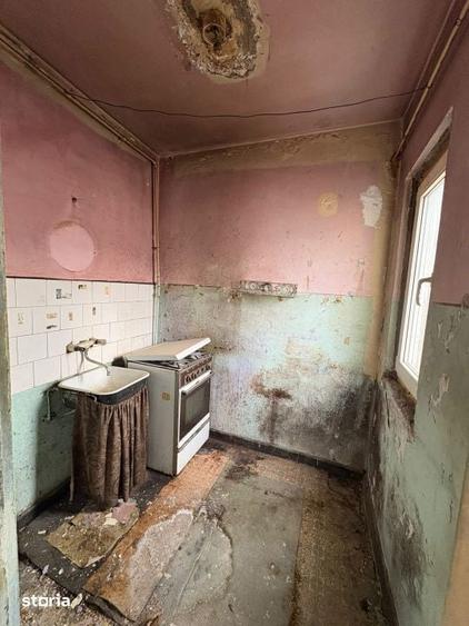 Garsoniera 4/4 in Cartierul Garii ideala pentru renovare, pret neg - 2