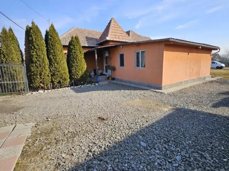 Vand casa 20 de km de Cluj Napoca, (Rascruci) - 2