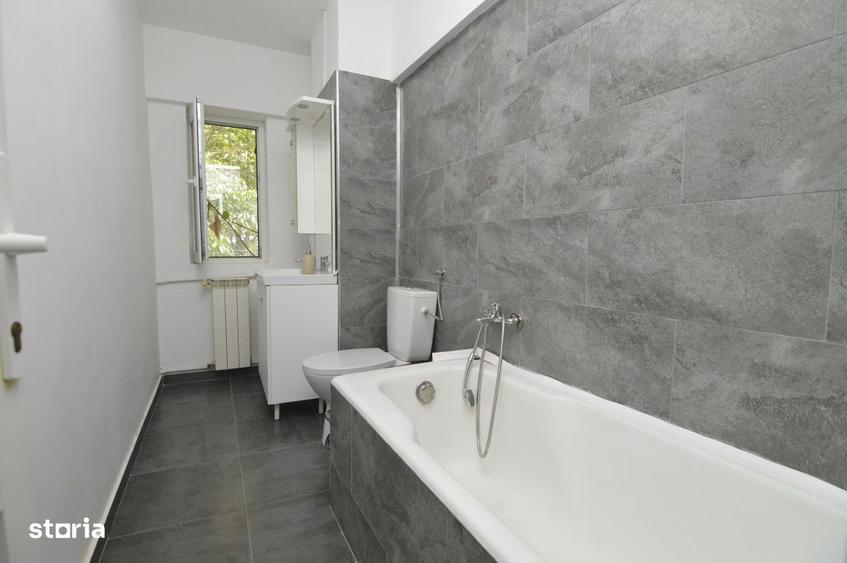 Vanzare Apartament 2 Camere Bulevardul Decebal - Piata Alba Iulia - 1