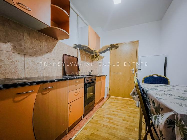 Apartament cu 1 camera situat pe strada Alverna - 9