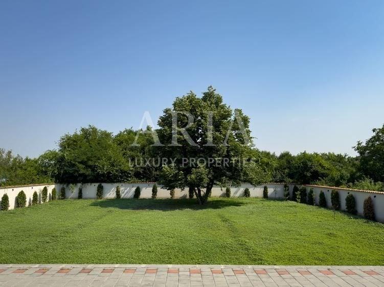 Proprietate Exclusivistă PIPERA 10 CAMERE - 2