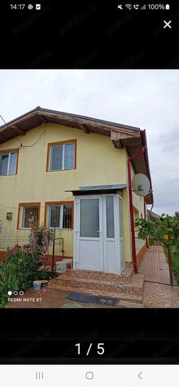 Casă cu 8 camere cu Teren 7500 Mp în Corbii Mari