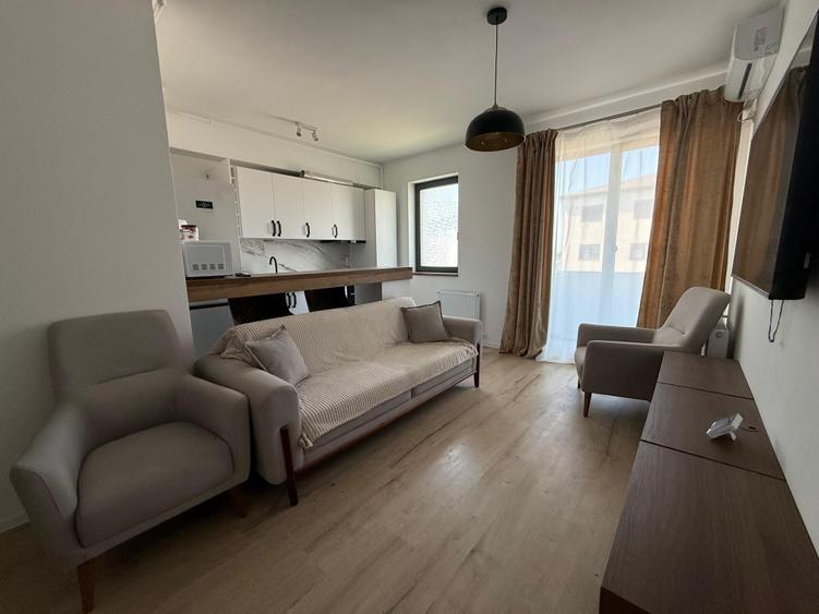 Apartament cu 2 camere în Exterior Est
