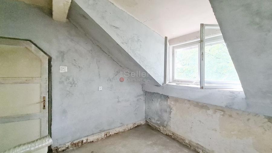 Apartament cu 4 camere decomandat în Blumăna