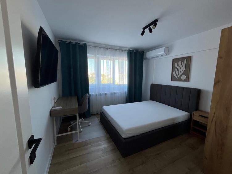 Apartament cu 3 camere decomandat în Ultracentral